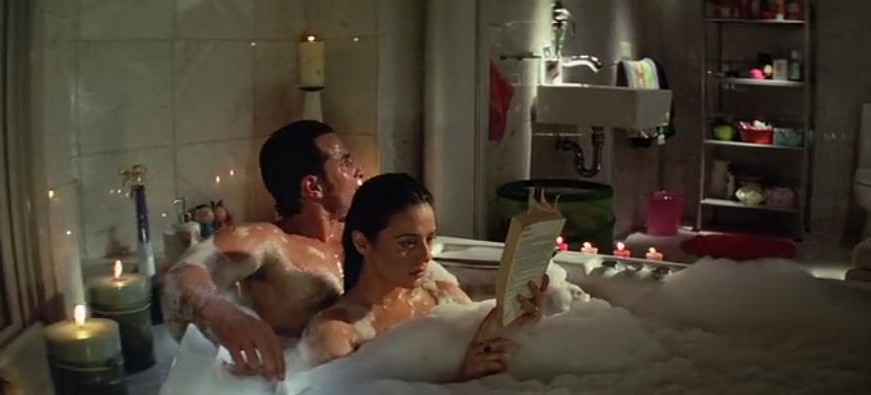 home-date-16-book-read-couple-bath-tub-shower-bathroom-love-seduce-e1426079707666