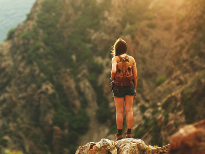 adventure-6-fearless-travel-hiking-alone-peace-mountain