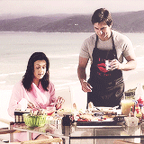 mba-8-cook-outside-barbecue-couple-salaam-namste-love-hunbby-preity-saif