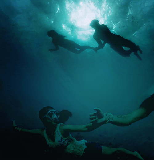 travelbuff-1-ek-villain-shraddha-siddharth-undersea-diving