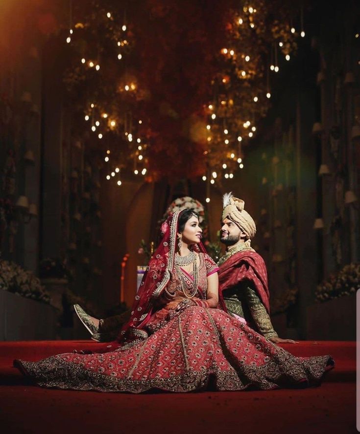 Indian wedding couple poses