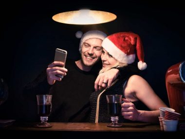 Christmas dating ideas